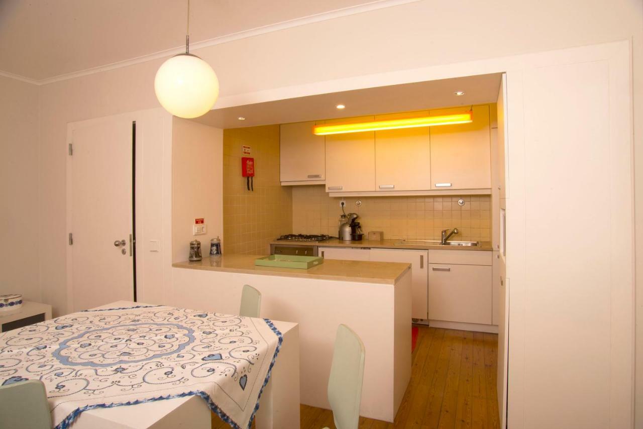 Ba Boheme Apartment Lisbon Bagian luar foto